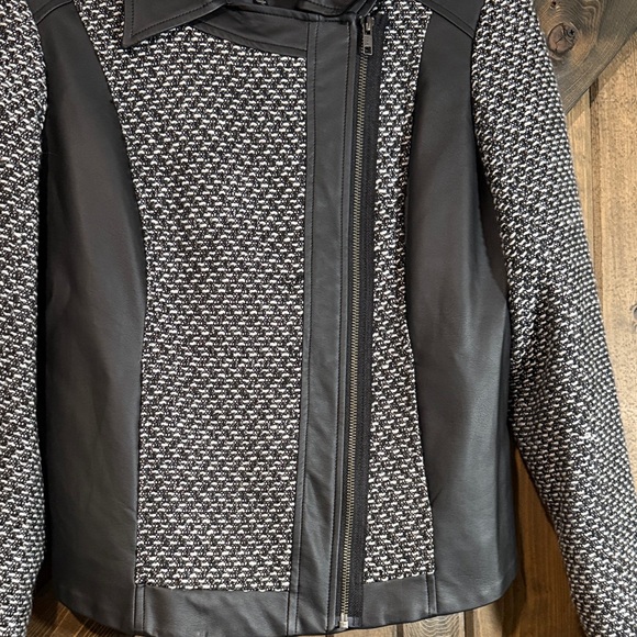 Jessica Simpson Black and Gray Jacket - Picture 4 of 7